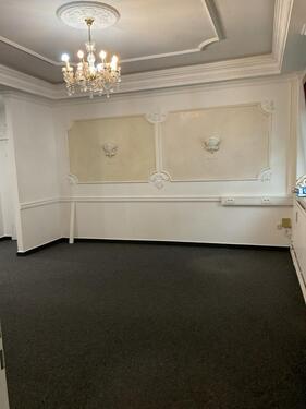 Foto - Helle EG-Bürofläche in Neukölln zu vermieten