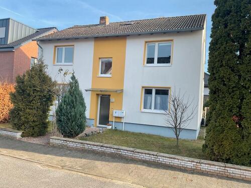 Foto - Freistehendes Zweifamilienhaus in Top-Lage von Rietberg