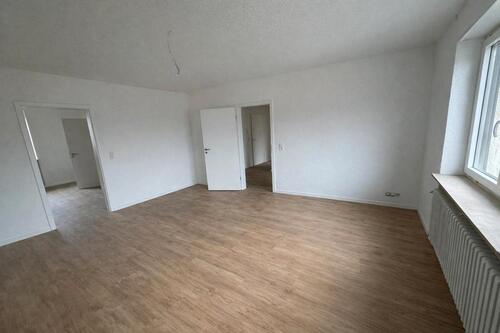 Foto - Erstbezug nach Kernsanierung in St.Wendel-Niederlinxweiler