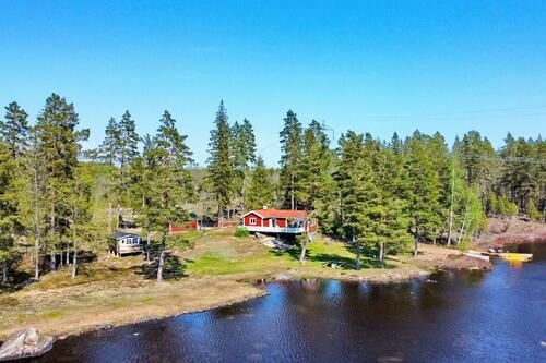 Foto - Herrliche Lage direkt am See 'Haus Bovik'. ☀️ Småland, Schweden
