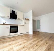NEU! Renoviertes 2-Raum-Apartment inklusive moderner Einbauküche - Leipzig Südost