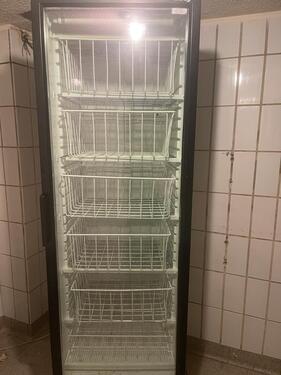 Foto - Gefrierschrank GASTRO und Kühlschrank