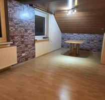 3 Zimmer Dachgeschoss Wohnung in Kornburg - Nürnberg Holzheim