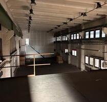 Beheizte Lagerhalle mit angeschlossenem Büro in LeinefeldeWorbis - Erfurt Linderbach