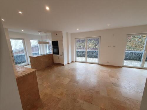 Foto - Doppelhaushälfte Haus modern hell Balkon Terrasse 155qm 5 Zimmer ruhige Lage zentral