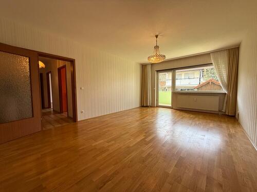 Foto - Helle Erdgeschosswohnung mit Balkon und Hobbyraum in ruhiger Lage