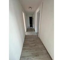 Frische sanierte Dachgeschosswohnung 85 m² zu vermieten - Hagen Hagen-Mitte