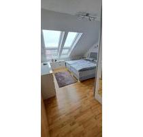 Bezugsfrei! Helle 3-Zi.-Wohnung mit Balkon, Garten und Stellplatz - Emmendingen
