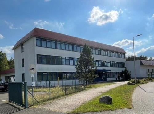 Foto - Bis 1.031 qm in Gallinchen; mit ÖPNV für Behörde, Vertrieb, Zentrale, Callcenter, Gesundheit, Sport etc.