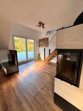 Foto - Modernisierte 5,5 Zimmer Wohnung mit 2 Balkonen, Keller, Garage