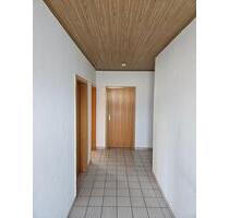 Großzügige 2-Zimmerwohnung - 430,00&nbsp;EUR Kaltmiete, ca.&nbsp; 87,42&nbsp;m&sup2; in Salzkotten (PLZ: 33154)