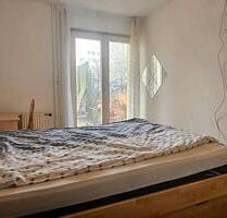 3 - Zimmerwohnung zu vermieten (teilmöbliert renoviert ) - Berlin Tempelhof-Schöneberg