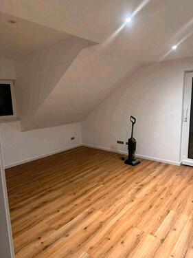 Foto - 2.5 Zimmer Dachgeschoßwohnung in Hanau