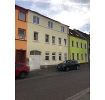 1,5 RWG im 1. OG im sanierten Altbau (Roßlau, Nähe BHF und REWE) - Dessau-Roßlau Brambach