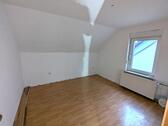 Foto - 2 Zimmer Dachgeschoßwohnung zur Miete in Recklinghausen