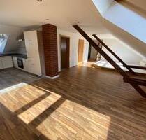 3 Zimmer Wohnung Meißen Dachgeschoss Einbauküche Porzellanmanufak