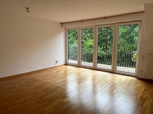 Foto - 3 ZKB Balkon 95qm Garage 1. OG zu vermieten