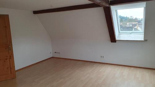 Foto - 1 Zimmer Dachgeschoßwohnung in Ahorn