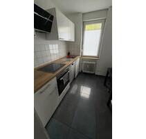 Teilmöbliertes, renov., 1-Zi-Apartment mit neuw. EBK u Terrasse - Geilenkirchen