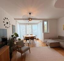 Neuwertige 3-Zimmer-Wohnung, 2.OG - (möbliert oder unmöbliert ) - Berlin Pankow