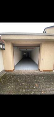 Foto - Garage mit Stellplatz -