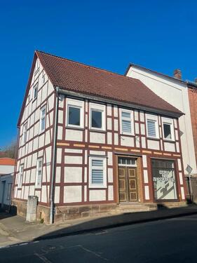 Foto - Einziehen ! Wohnhaus mit Gewerbe,Lager (sep.Eingang),Garage