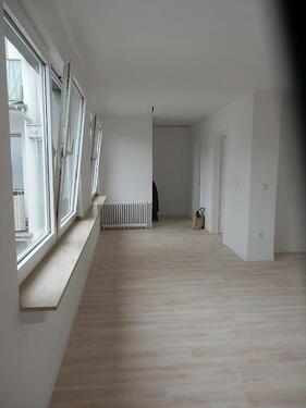 Foto - Helle 2-Zi Wohnungen 54 qm mit Duschwanne im 3.OG