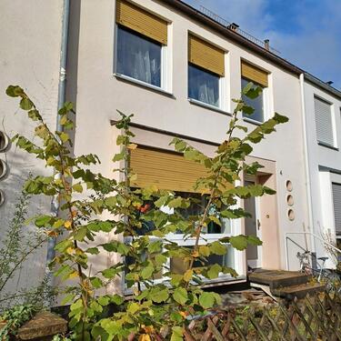 Foto - Reihenmittelhaus mit Garten - 1.290,00 EUR Kaltmiete, ca.  120,00 m²