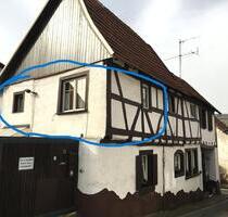 Uriges 1,5-Zimmer-Apartment in denkmalgeschütztem Fachwerkhaus - Grünstadt