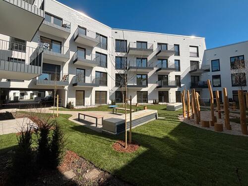 Foto - Perfekt für Familien: Lichtdurchflutete 4-Zimmer-Wohnung mit Terrasse