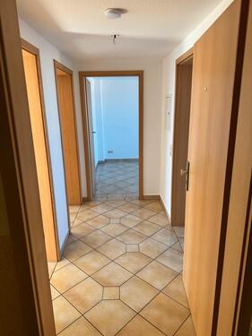 Foto - Schöne 2-Zimmer-Wohnung in ruhiger Lage nahe Zentrum – Merseburg