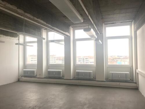 Foto - Helles und modernes Büro im 4. OG