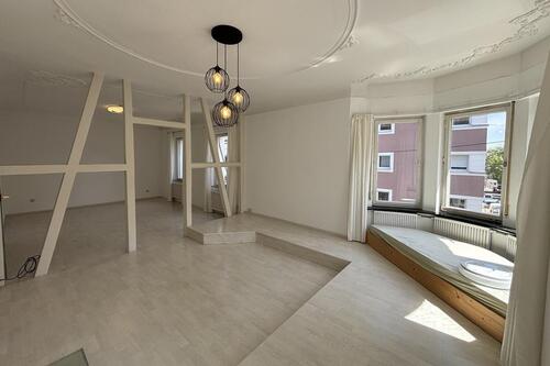Foto - Altbau-Charme trifft Komfort – 2,5-Zimmer mit Balkon in Stuttgart