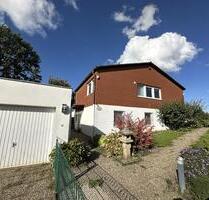 Oase der Ruhe - Bungalow in Feldrandlage mit Garten - exklusive Einliegerwohnung - Karben