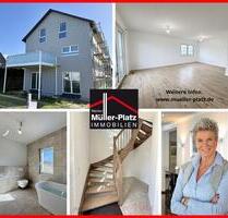 Großzügige & moderne Maisonettewohnung: 5 Zimmer, Einbauküche und ein großer Balkon! - Wegberg