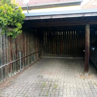 Foto - Geschützter Stellplatz Parkplatz in Rodden b.Günthersdorf Carport