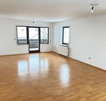 Helle 3 Zimmer Wohnung - 900,00 EUR Kaltmiete, in Weißenburg in Bayern (PLZ: 91781)