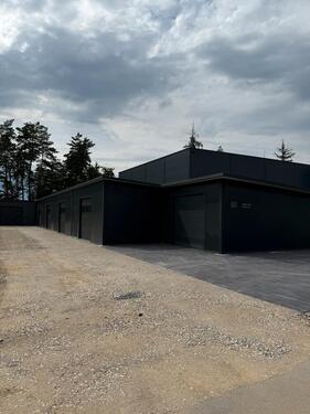 Foto - Halle Garage Lagerhalle Abstellfläche 75qm zu vermieten SOFORT