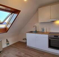 Gepflegte 3-Zimmer-DG-Wohnung, 56 qm, Eggenstein-Leopoldshafen