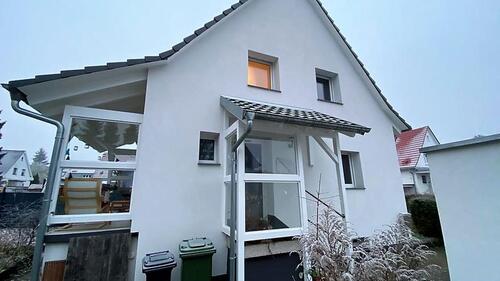 Foto - Doppelhaushälfte - 1.650,00&nbsp;EUR Kaltmiete, ca.&nbsp; 110,00&nbsp;m&sup2;
