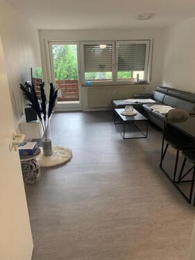 Foto - Schöne, gepflegte 2-Zimmer-Wohnung mit Balkon, EBK und Stellplatz