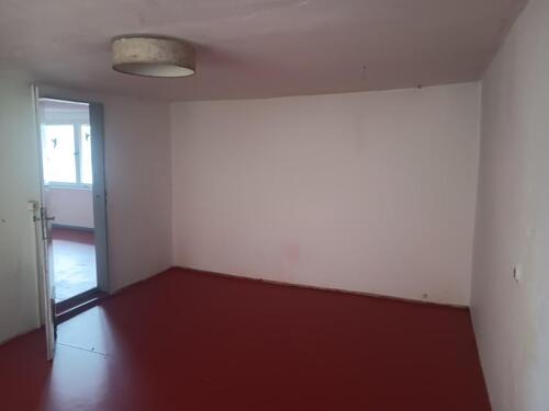 Foto - Vierseiten Hof zu verkaufen ist Sanierung und Renovierung Bedürft