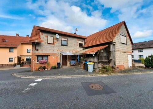 Foto - 6 Zimmer Mehrfamilienhaus, Wohnhaus zum Kaufen in Sinntal