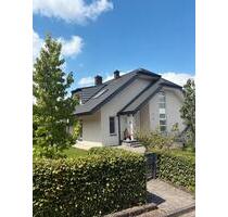 Wohnhaus gegen Gebot ab - 650.000,00 EUR Kaufpreis, in Detmold (PLZ: 32756)