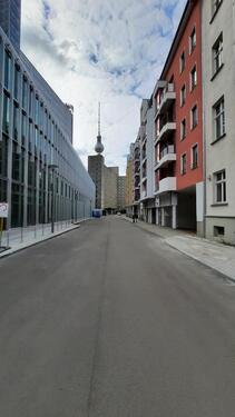 Foto - Tiefgaragenstellplatz am Alex zu vermieten.