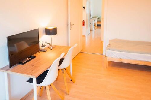 Foto - Schönes Zimmer in 3er WG in der Karlsruher Südstadt - möbliert