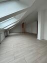 Foto - Helle 2,5-Zimmer-Dachgeschosswohnung in ruhiger Sackgassenlage