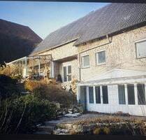 Mehrfamilienhaus mit Arbeit in ruhiger Lage - Höpfingen