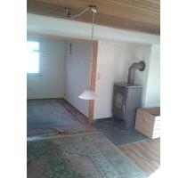 Altes Haus in Hollstadt zu vermieten - Hohenroth