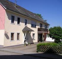 Haus in BraunshornEbschied (56288) ab 1.5.26 zu vermieten. - Kastellaun